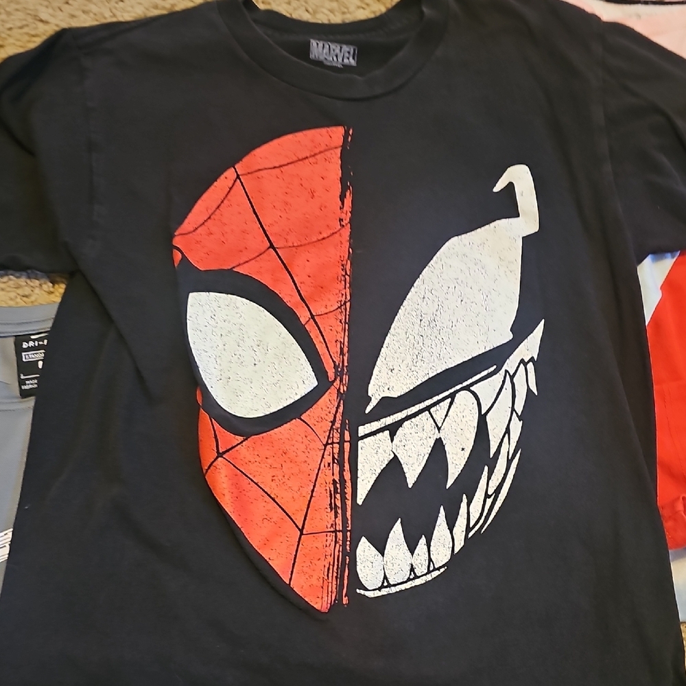 Boy T-SHIRTS - Picture 4 of 4